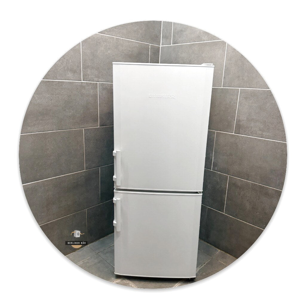 Liebherr Kühl-Gefrierkombination CUP 2221 / 1 Jahr Garantie & Gratis Lieferung in Berlin!